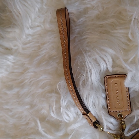 Tan Authentic Leather Coach Clutch with Wristlet - Picture 4 of 16